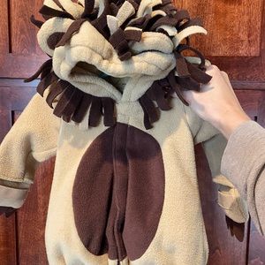 Lion baby Halloween costume Size 6-12 month
